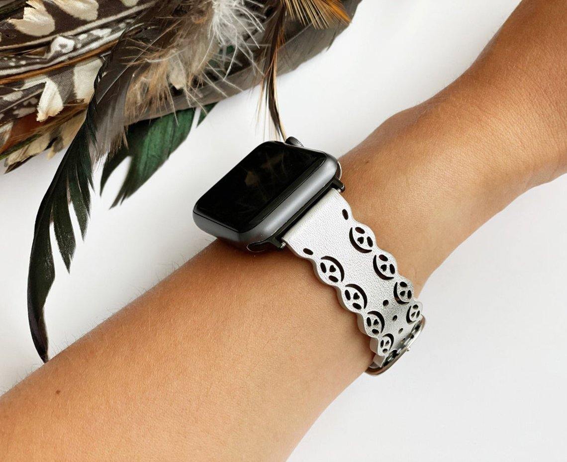 Silver Lace Laser Cut Leather Watch Band - Mareevo