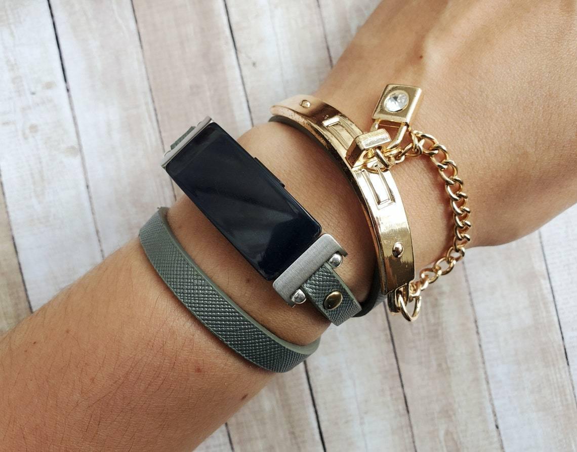 Black Vegan Leather Bracelet Gold Bangle with Lock Charm for Fitbit Luxe