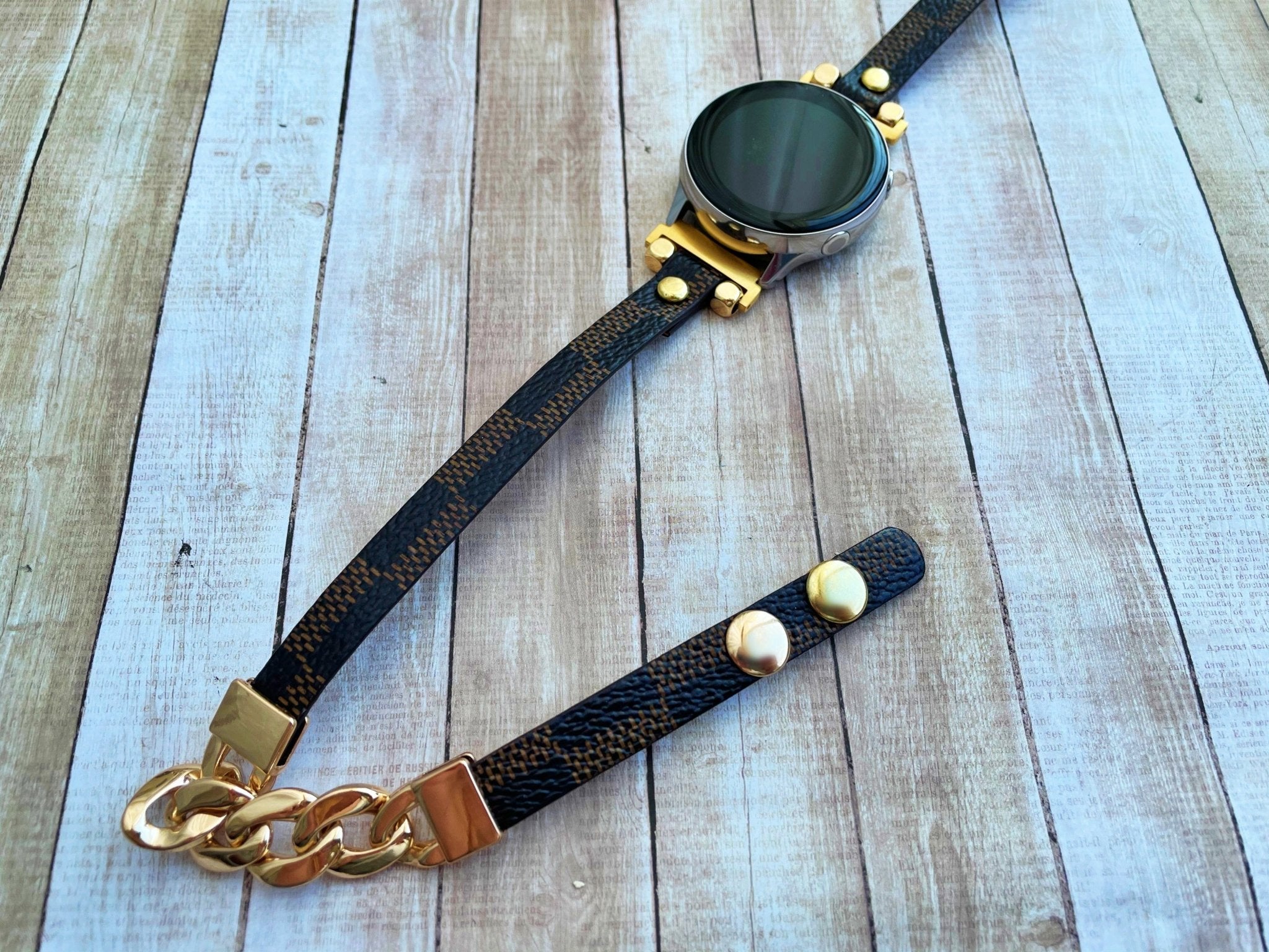 Chic Leather Wrap Strap Gold Chain Bracelet - Mareevo