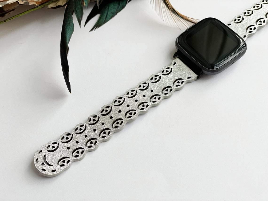 Silver Fitbit Versa Band Filigree Leather Bracelet for Fitbit Versa - Mareevo